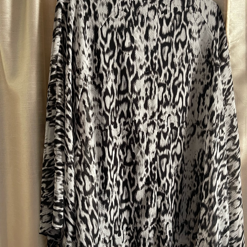 Blouse - Picture 2 of 7